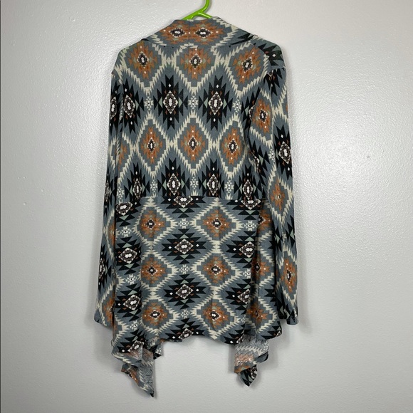 Aztec Print Cardigan NWT Large - Picture 2 of 6